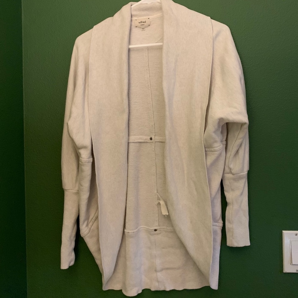 Aritzia sweater